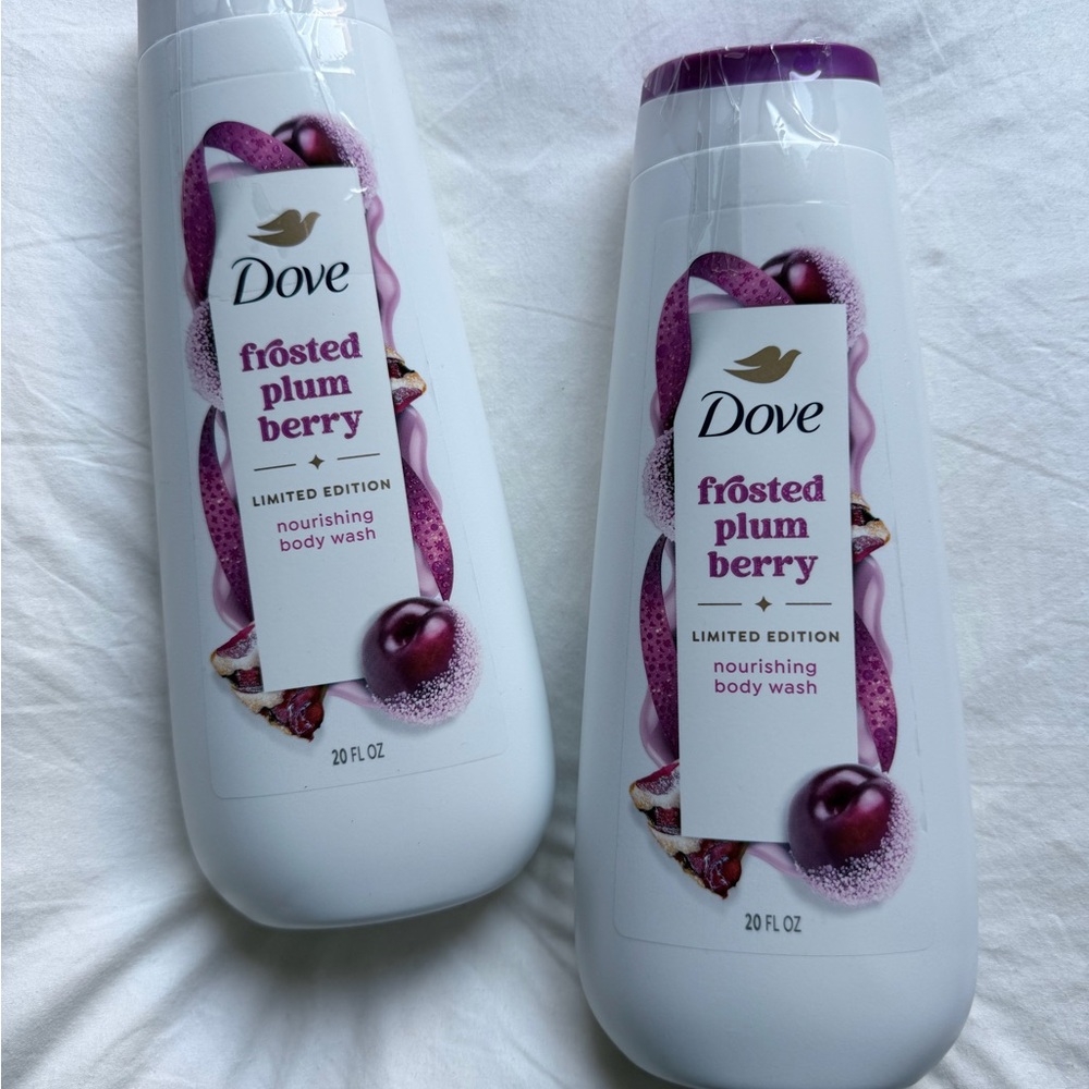 Dove 20 fl oz Frosted Plum Berry Nourishing Body Wash -(2pc)